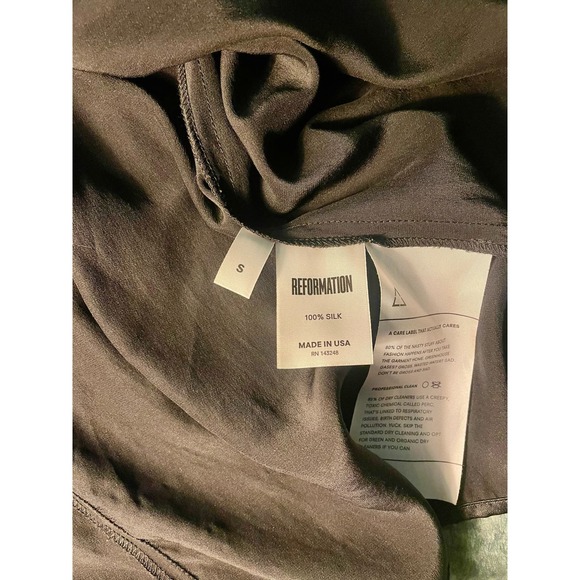 Reformation mini wrap dress 100% SILK - Picture 9 of 10